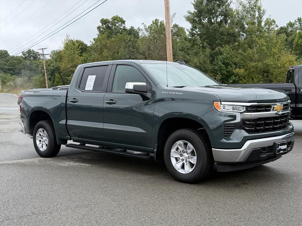Used 2026  CHEVROLET RST image 6