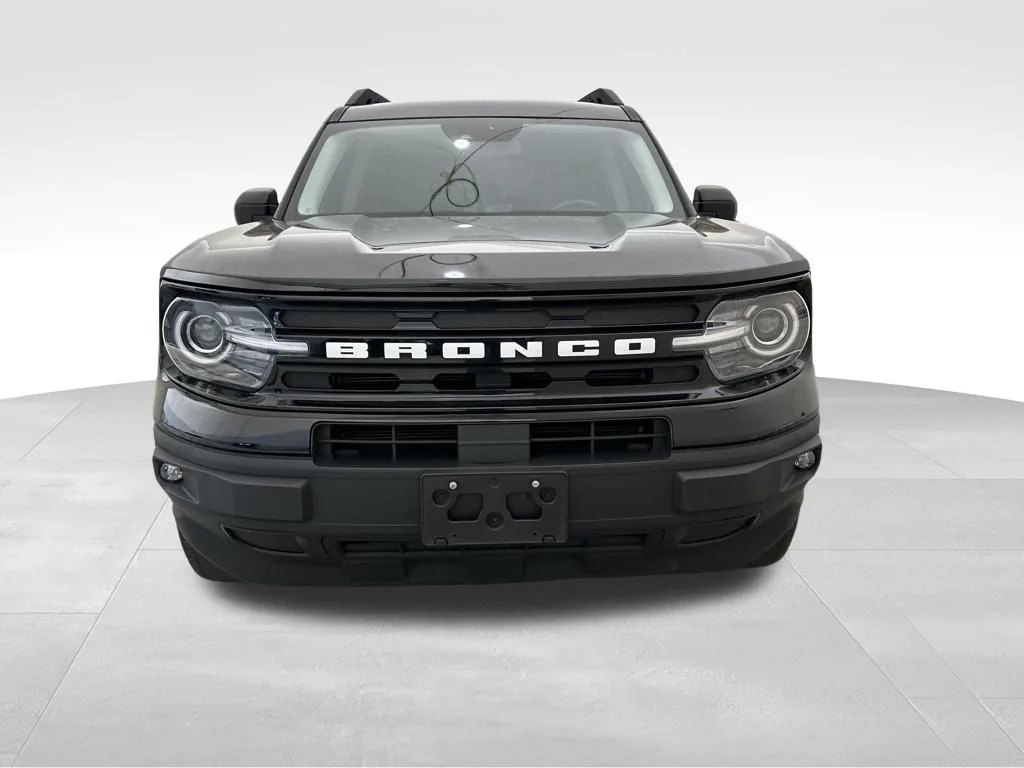 Used 2023 Black Ford Outer Banks image 9