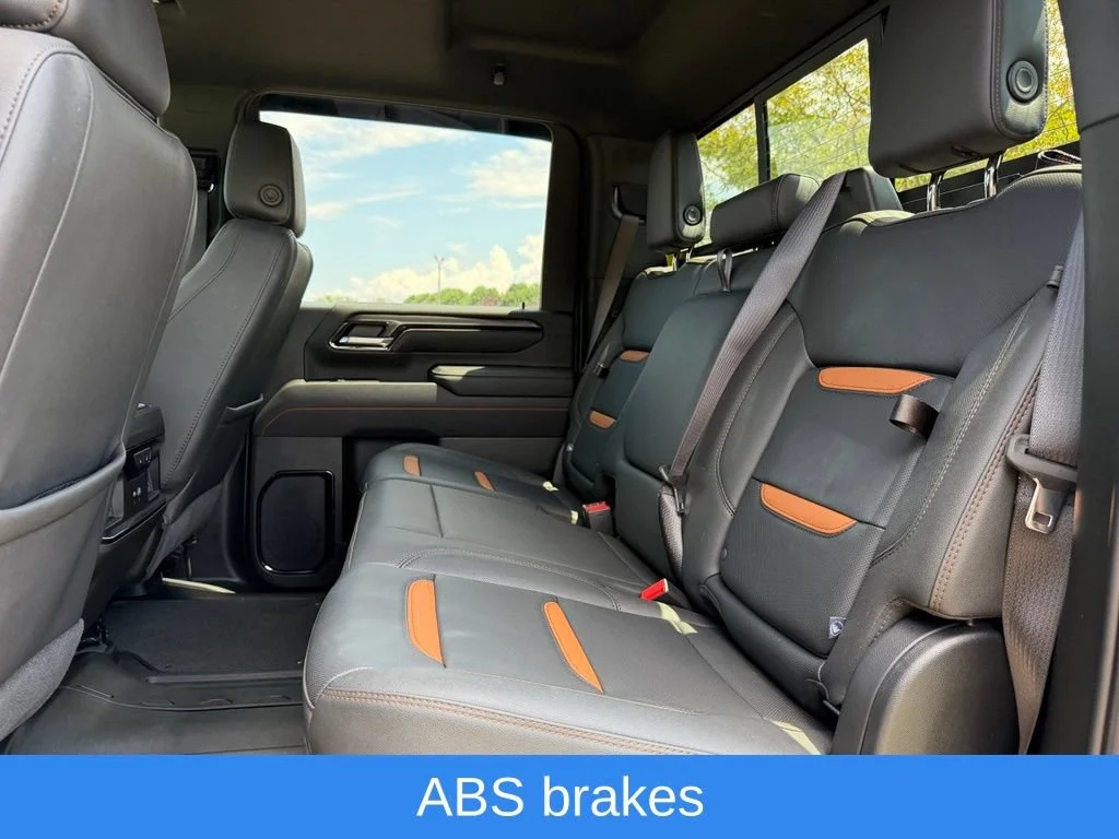 Used 2025 Sterling Metallic GMC AT4 image 30