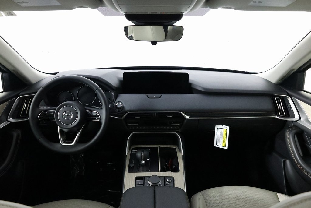 2026 Mazda CX-90 Preferred Package - Photo 8