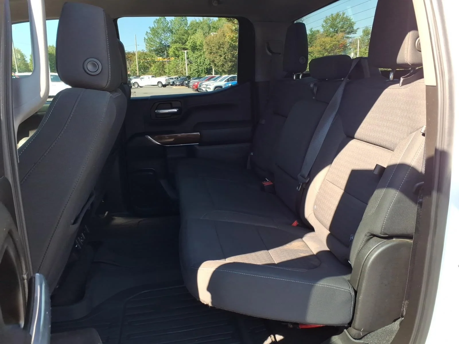 Used 2021 Summit White GMC Elevation image 20