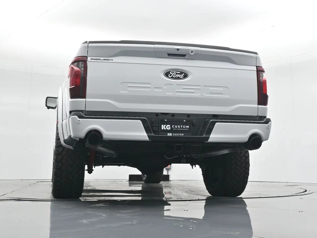 New 2025 Oxford White Ford XLT image 53