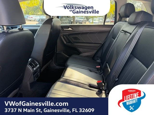 Certified Used 2024 Platinum Gray Metallic Volkswagen SE image 11