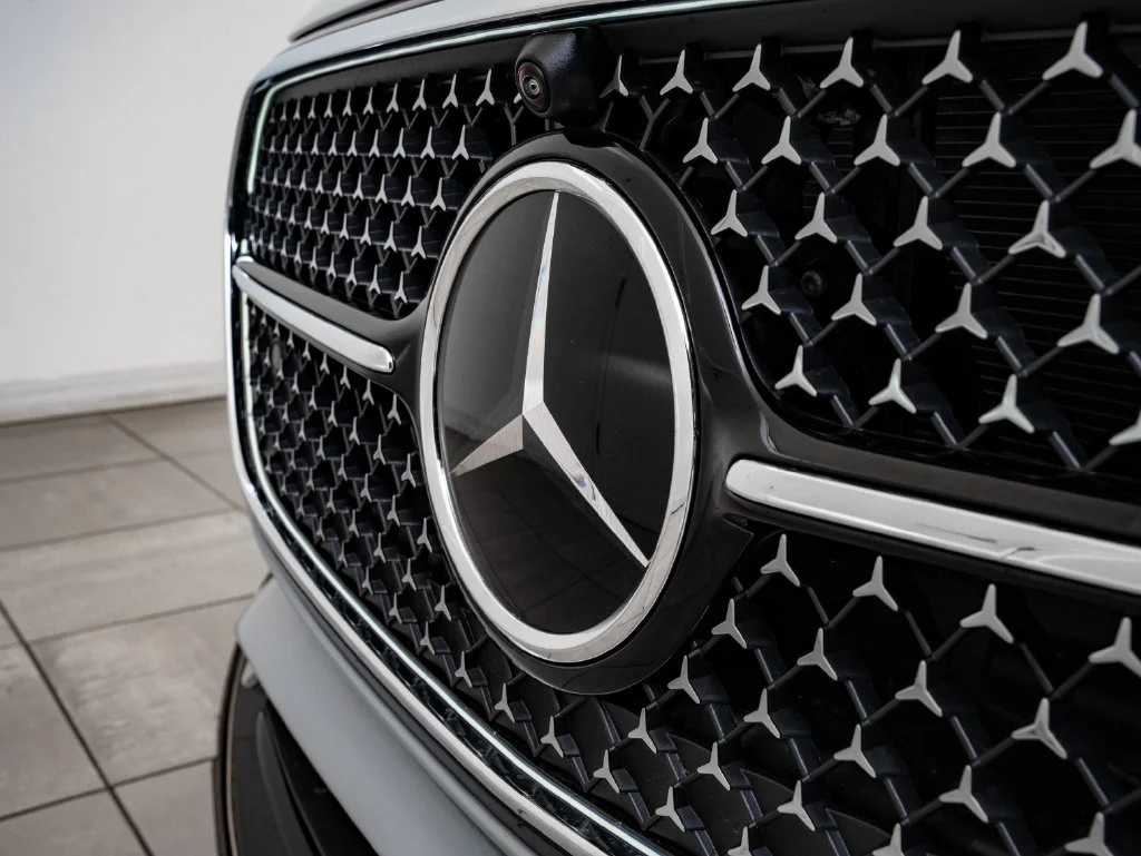 New 2026 Manufaktur Alpine Gray Mercedes-Benz E 350 image 3