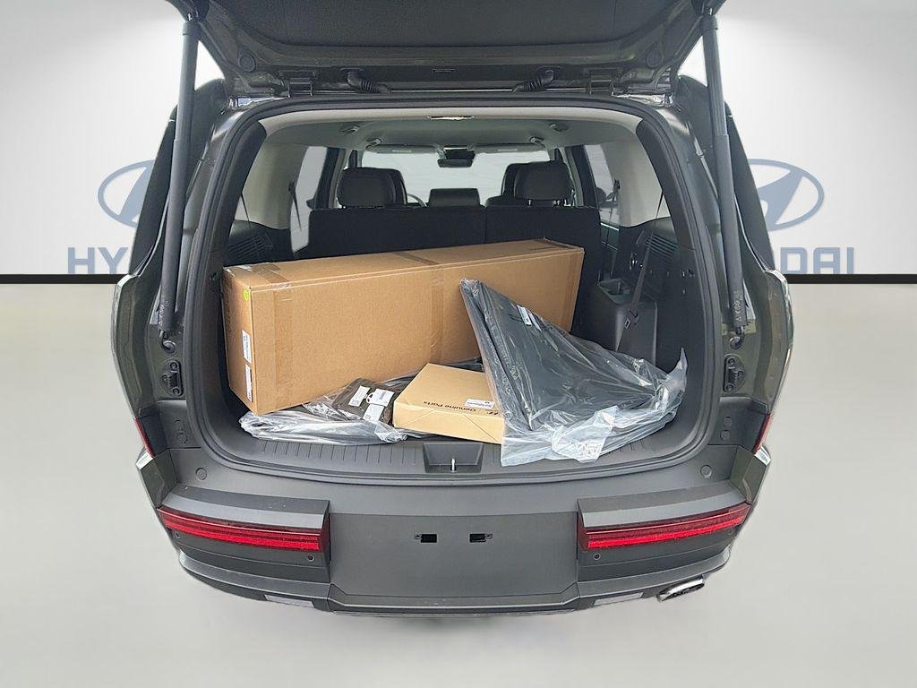 New 2026 Rockwood Green Hyundai SEL FWD image 18