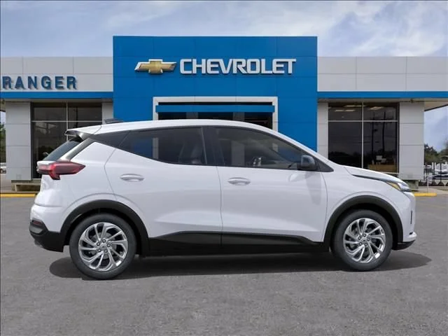 2027 Chevrolet Bolt LT - Photo 5
