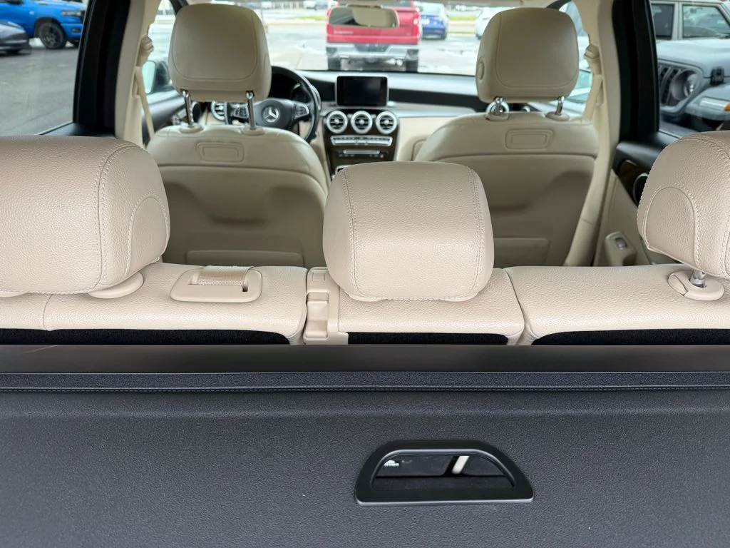 Used 2019 Black Mercedes-Benz GLC 300 image 22