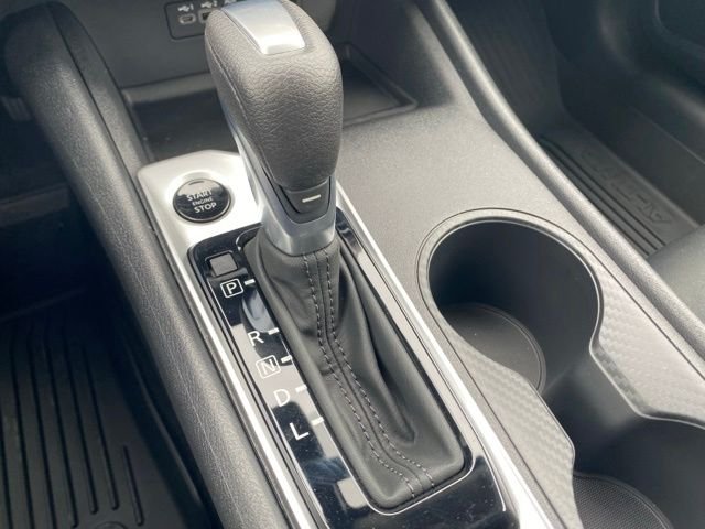 New 2026 Pearl White Nissan 2.5 SV image 35
