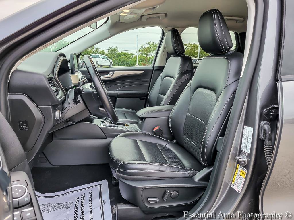 Used 2021 Gray Metallic Ford SEL image 8