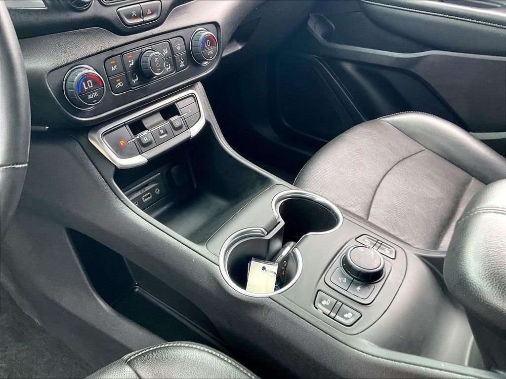 Used 2024 Summit White GMC SLT image 19