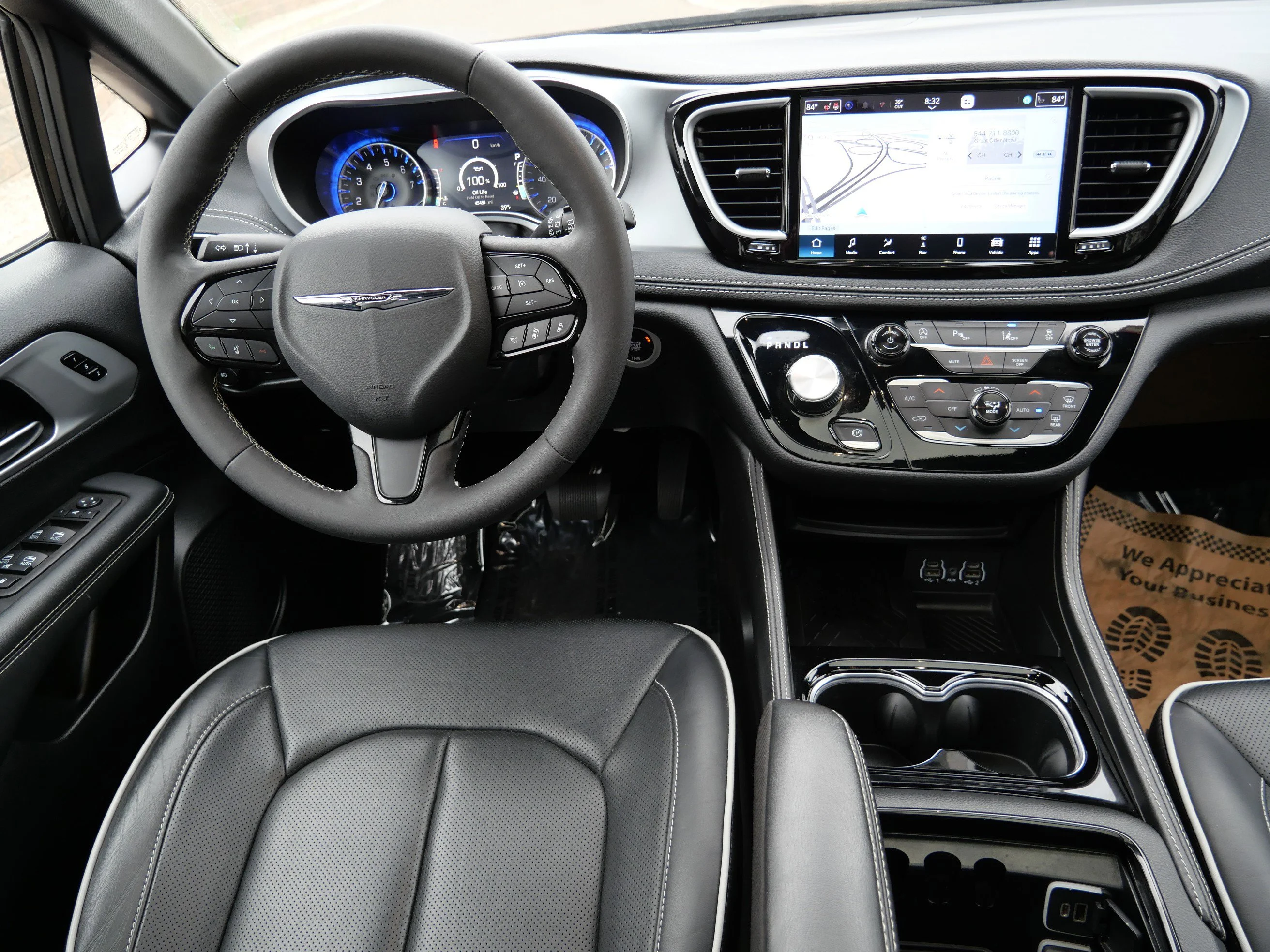 2025 Chrysler Pacifica Limited - Photo 16