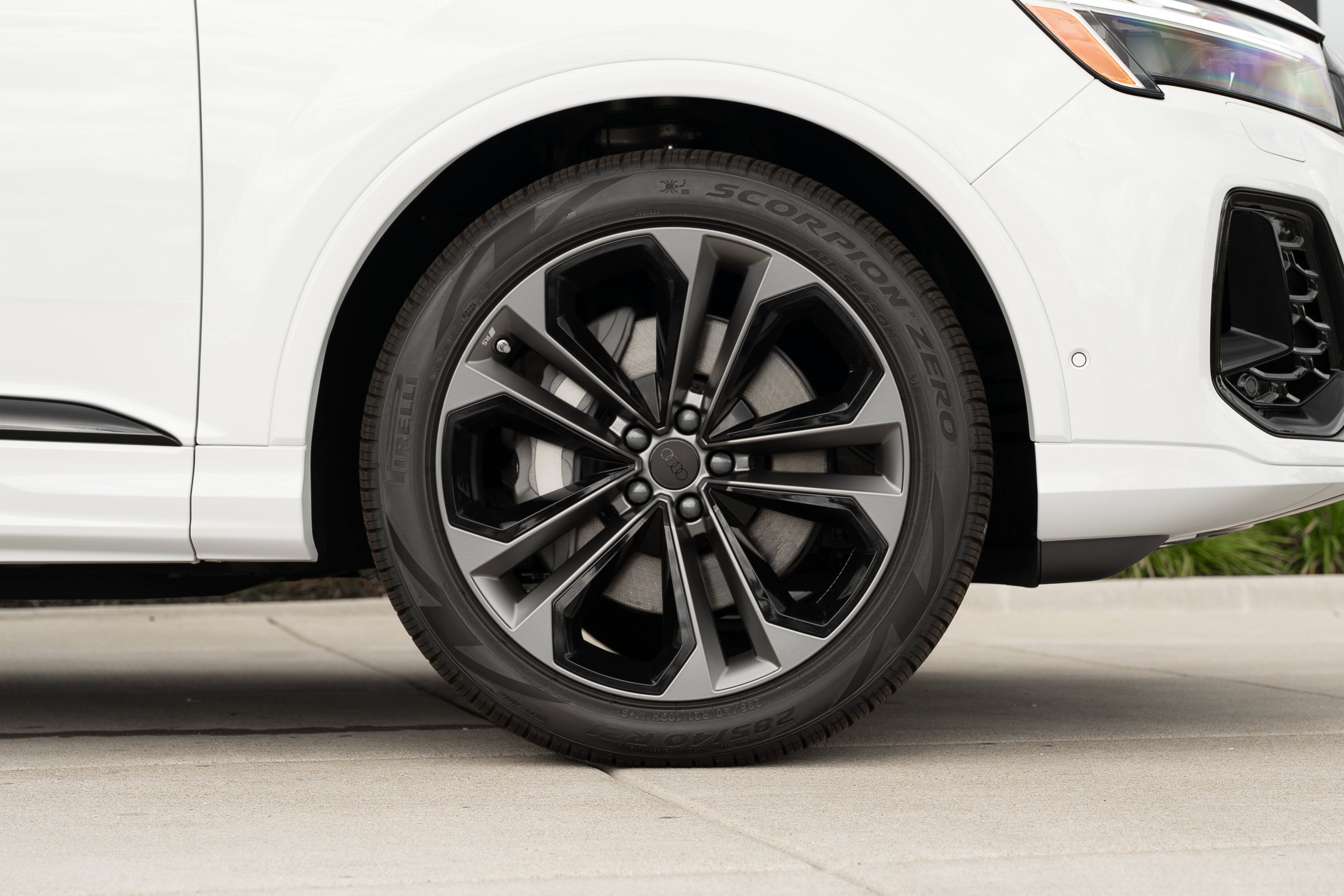New 2026 Glacier Audi S line Premium Plus image 31