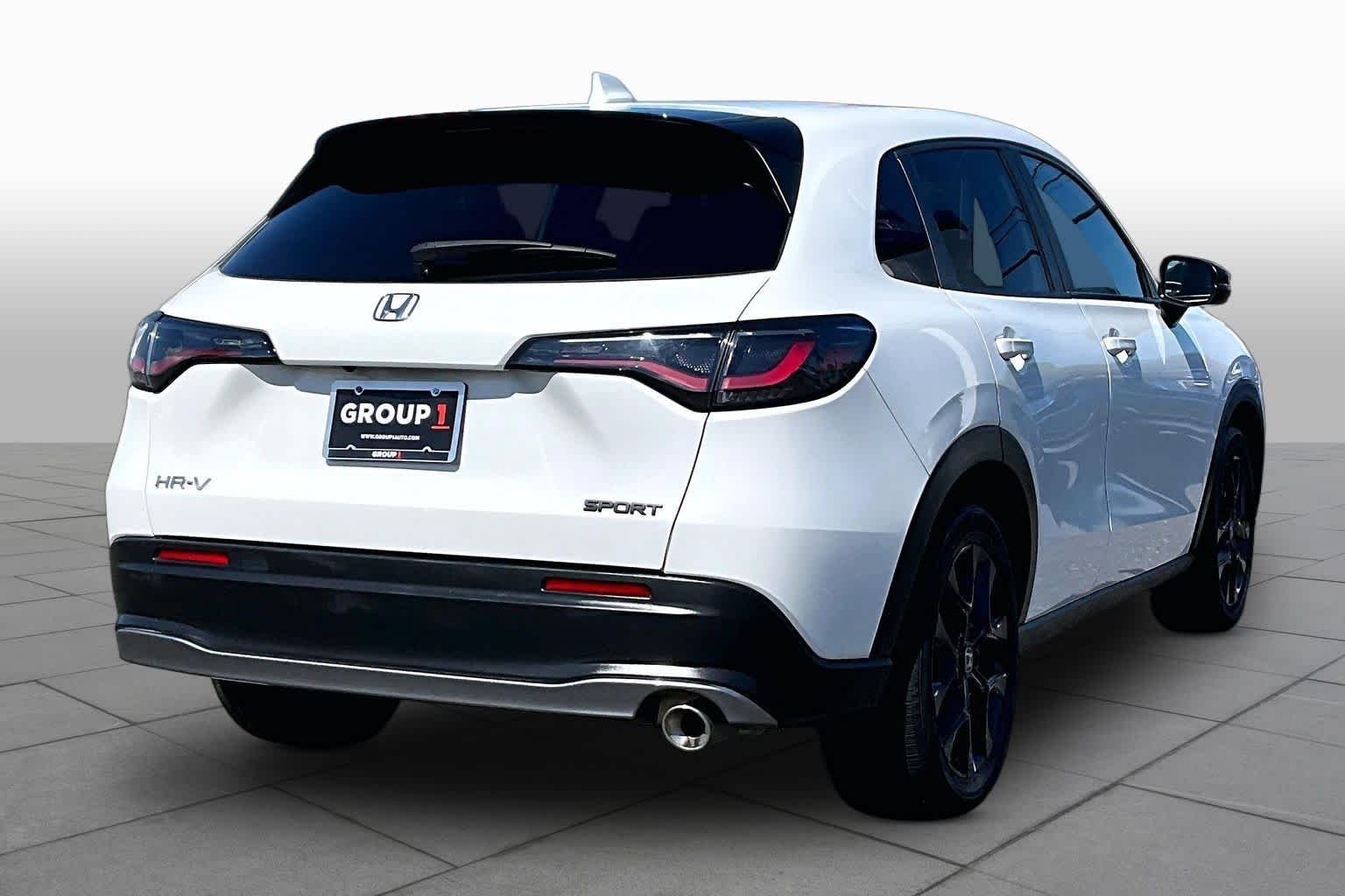 Used 2024 Platinum White Pearl Honda Sport image 13