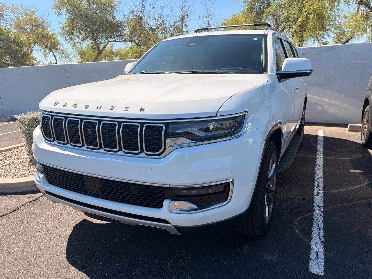 2022 Jeep Wagoneer Series II's photo