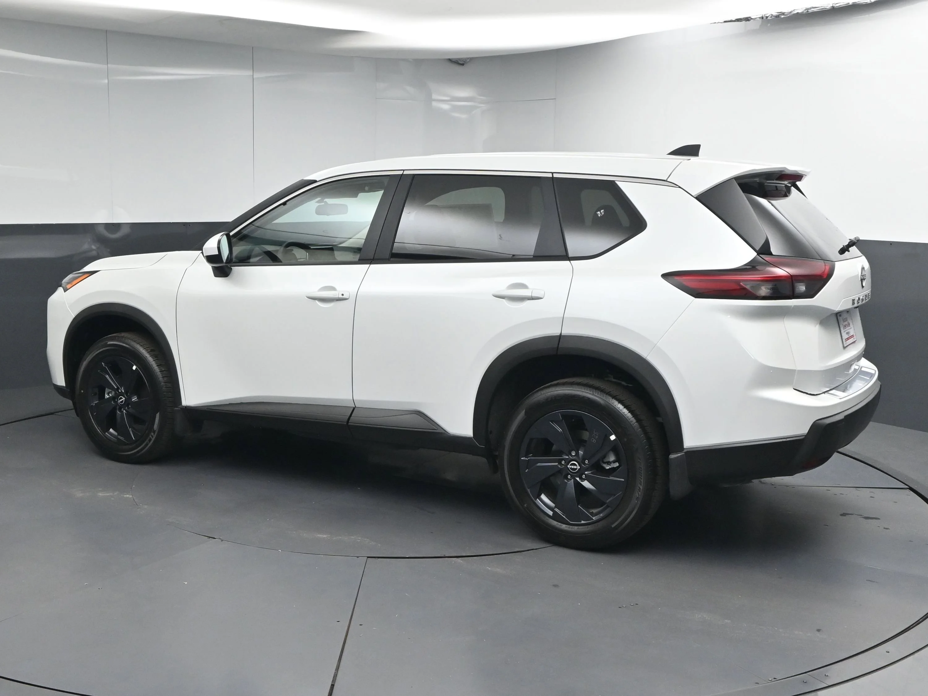 New 2026 Everest White Pearl TriCoat Nissan SV image 5