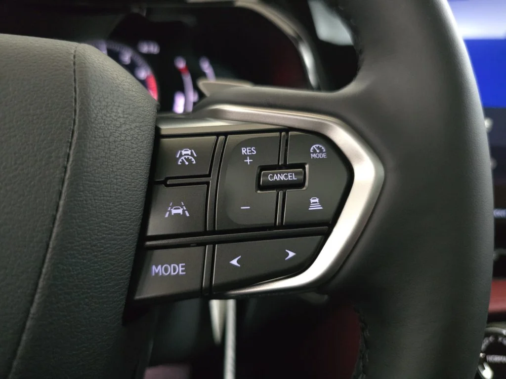 New 2026 Ultra White Lexus PREMIUM image 17