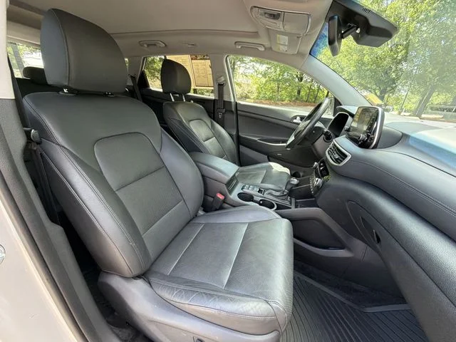 Used 2019 Silver Hyundai Ultimate image 27