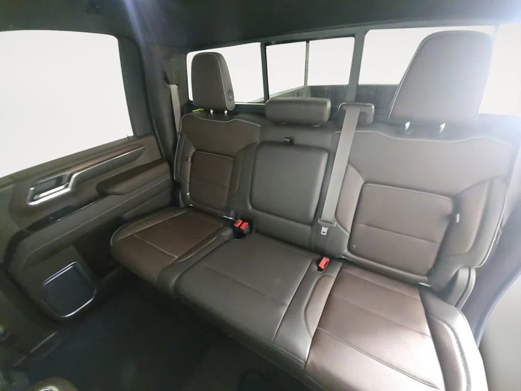 Used 2024 White Frost Tricoat GMC Denali DRW image 13