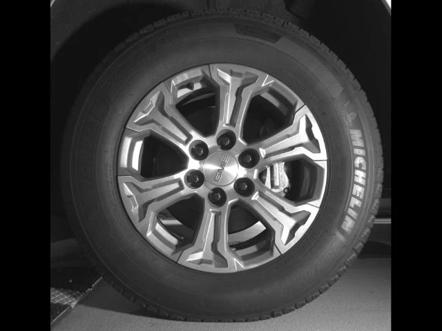 Used 2023 SUMMIT WHITE GMC Denali image 9