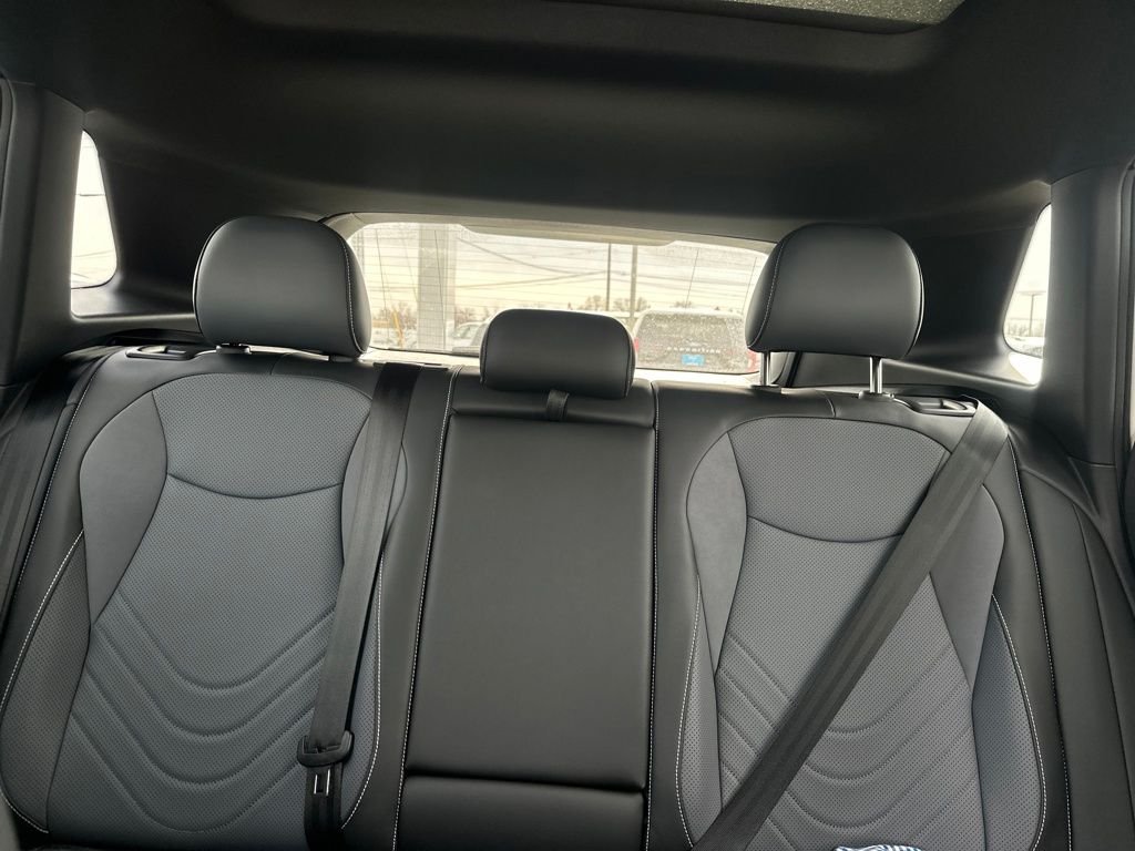 New 2026  Volkswagen 2.0T SE R-Line Black image 23