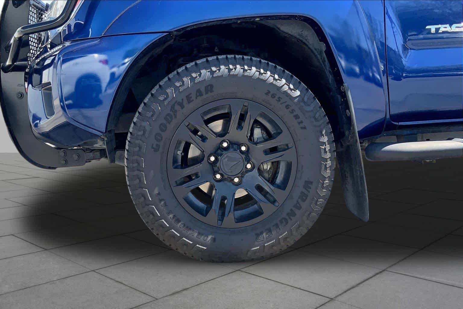 Used 2015 Blue Ribbon Metallic Toyota PreRunner image 9