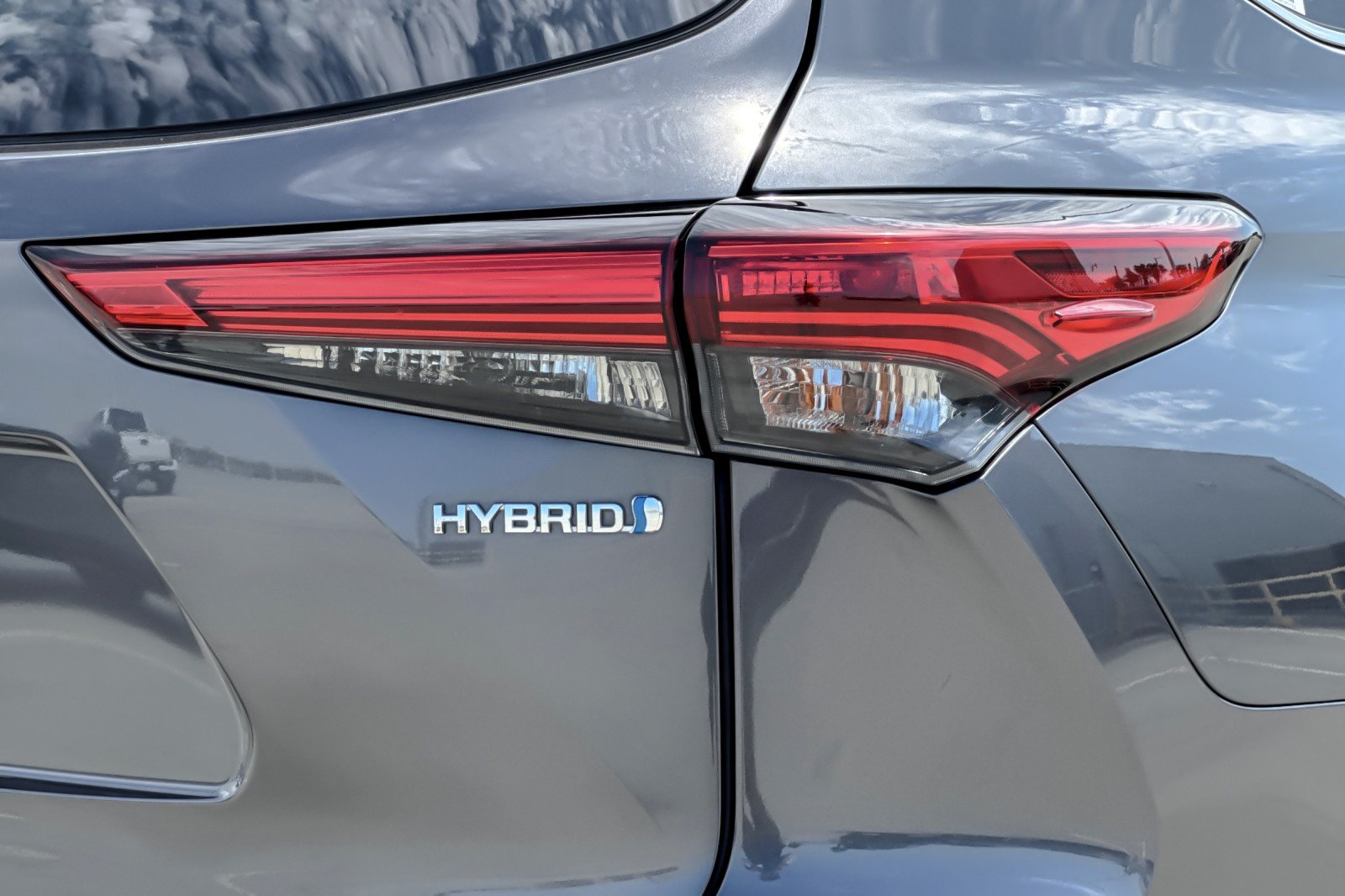 Certified Used 2021 Magnetic Gray Metallic Toyota Hybrid LE image 27