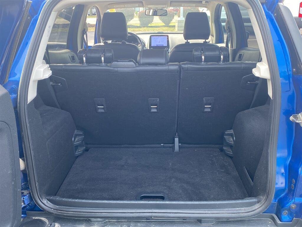 Used 2020 Lightning Blue Ford SES image 15