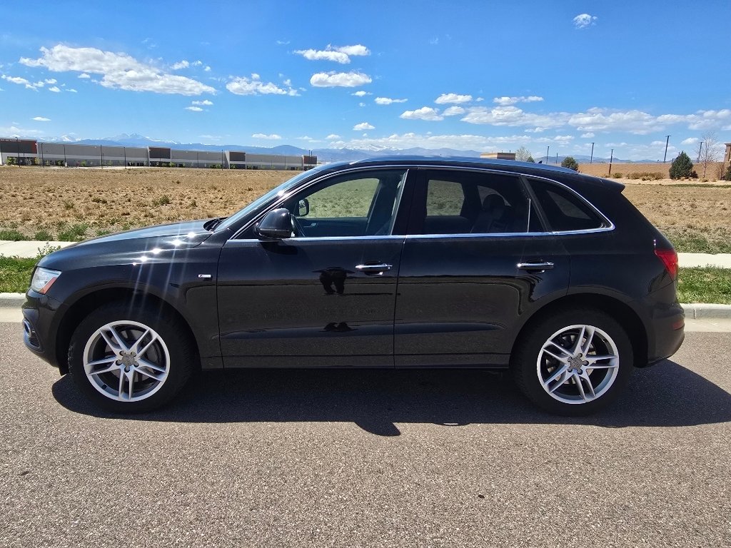 Used 2016 Audi Q5 Premium Plus with VIN WA1D7AFP8GA133580 for sale in Santa Fe, NM
