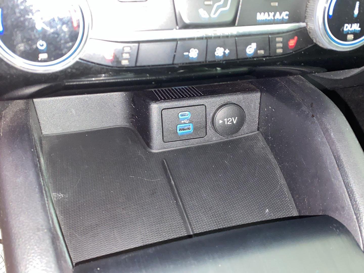 Used 2022 Carbonized Gray Ford SEL image 7