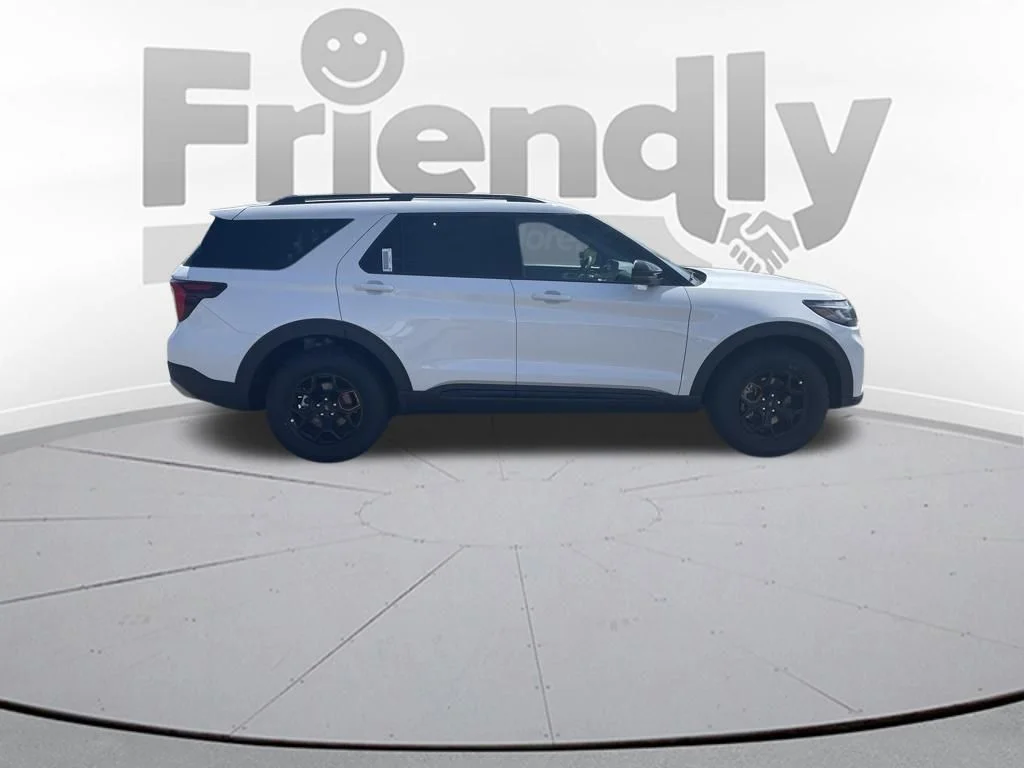 New 2026 Star White Metallic Tri-Coat Ford Tremor® image 4