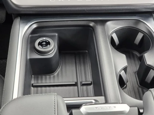 New 2026 Space Silver Metallic Ford Active image 16