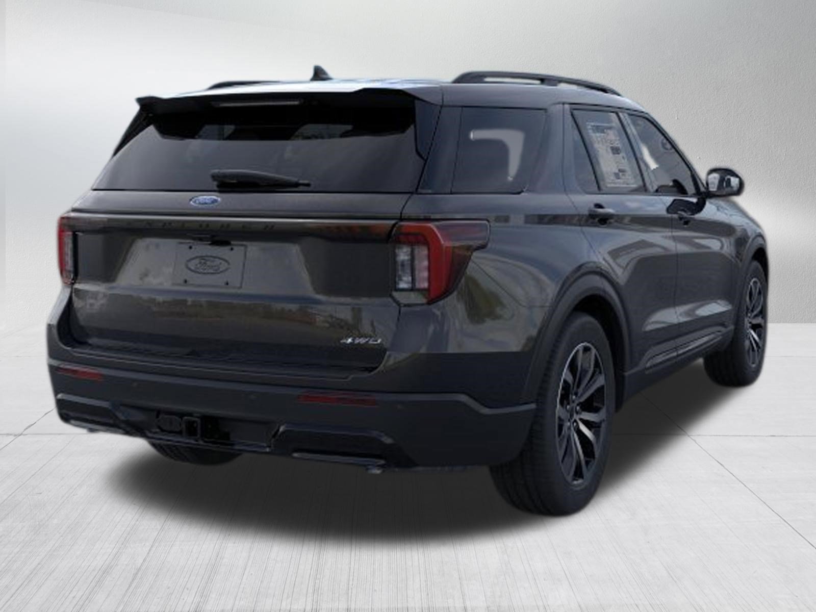 New 2026 Agate Black Metallic Ford ST-Line image 8
