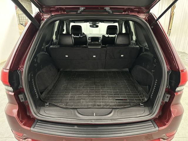 Used 2019 Red Jeep Altitude 4x4 image 23