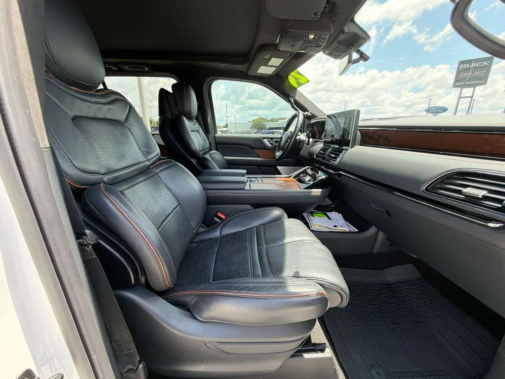2024 Lincoln Navigator Black Label - Photo 11