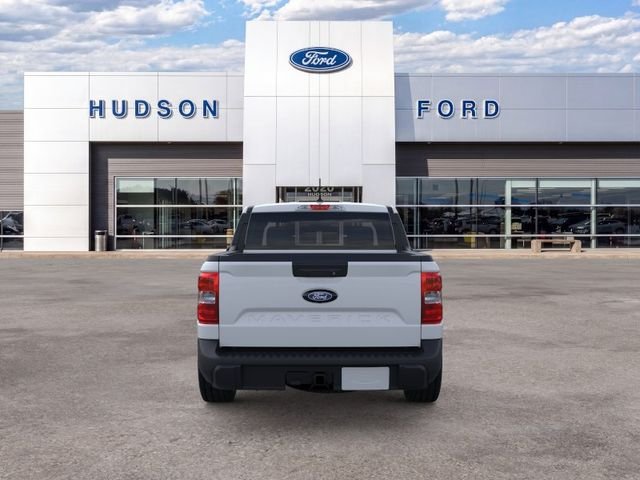 New 2026 Space White Metallic Ford XLT image 5
