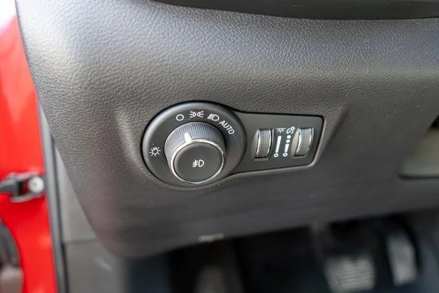 Used 2023 Red Jeep Limited image 22