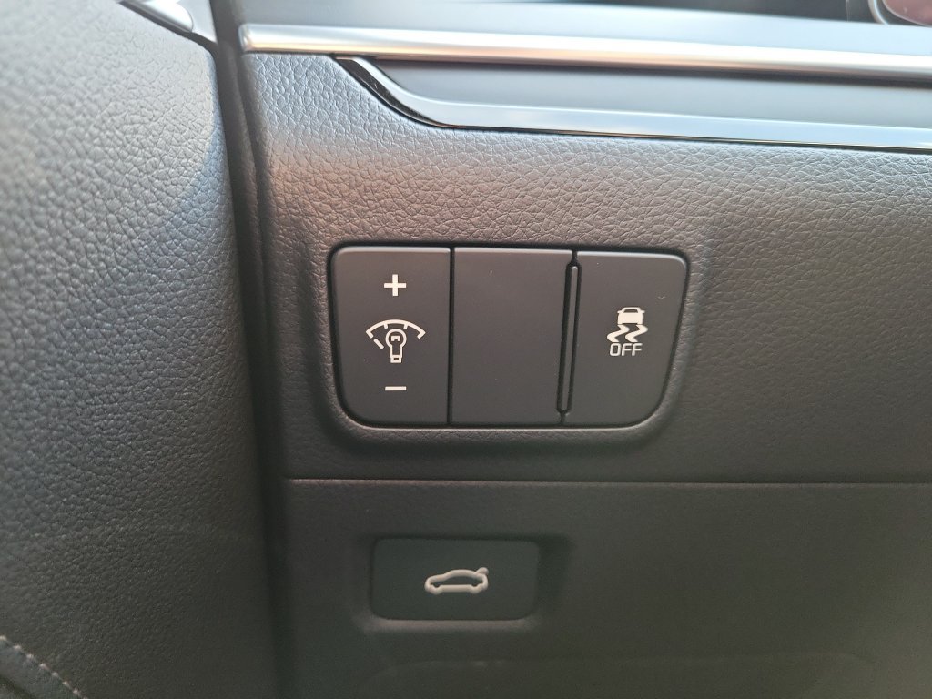 New 2027 Aurora Black Pearl Kia GT-Line image 24