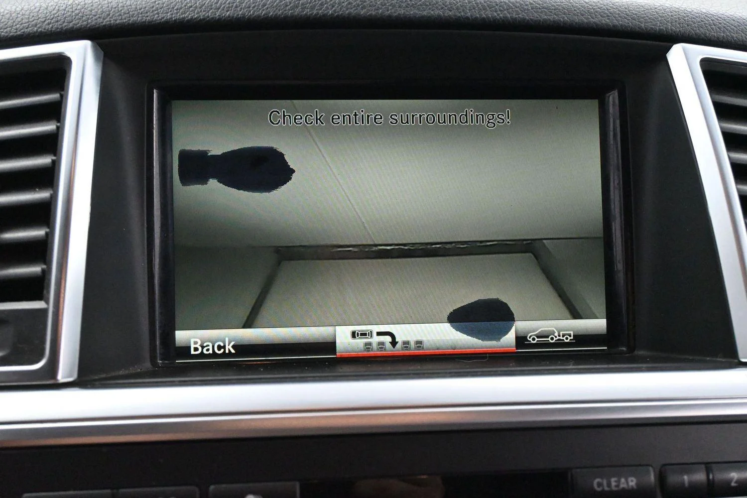 Used 2014 Steel Gray Metallic Mercedes-Benz ML 350 image 25