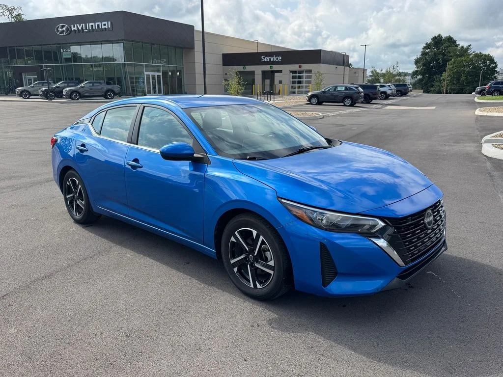 Used 2024 Blue Nissan SV image 2