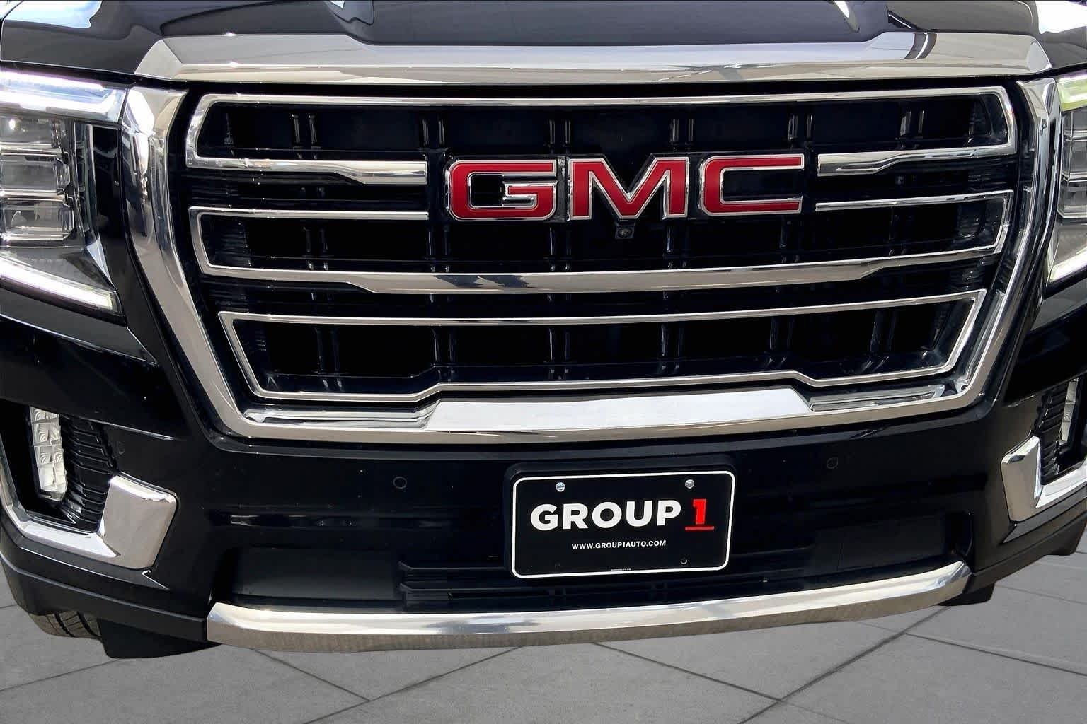 Used 2024 Onyx Black GMC SLT image 30
