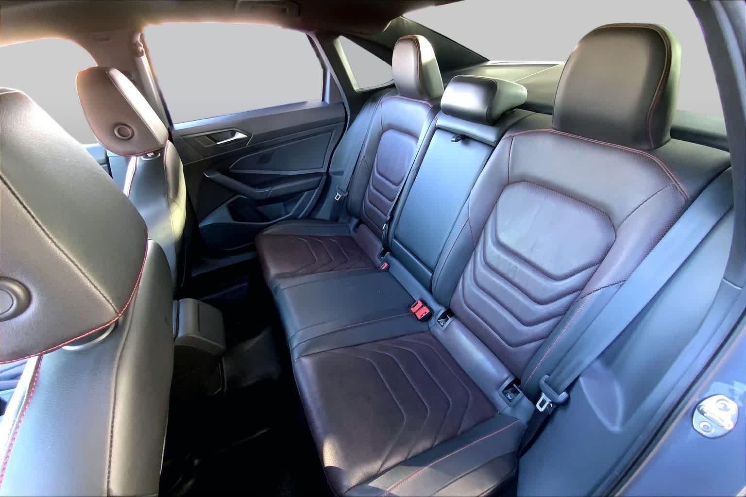Used 2023 Pure Gray w/Black Roof Volkswagen Autobahn image 21