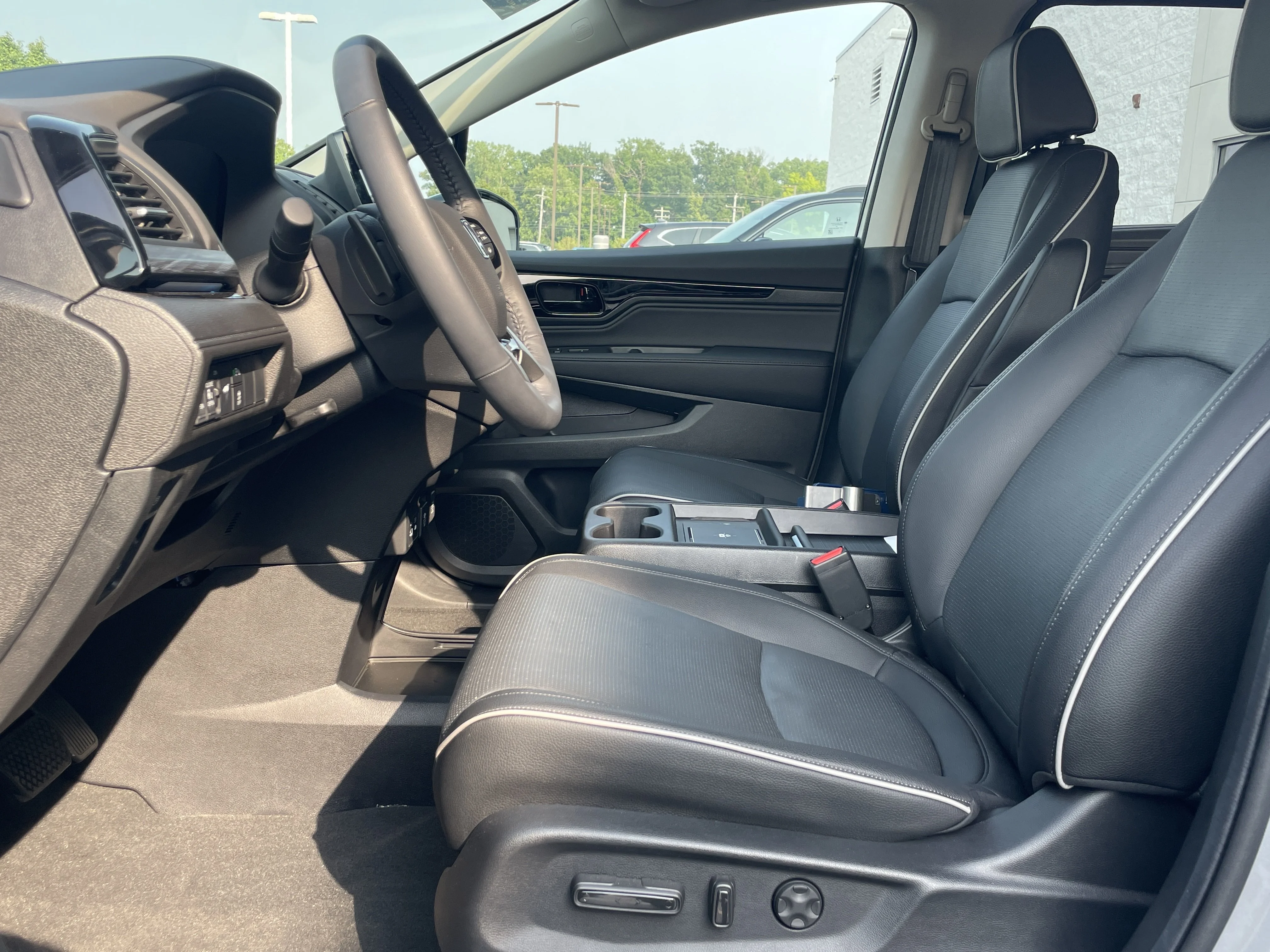 2026 Honda Odyssey Elite - Photo 45