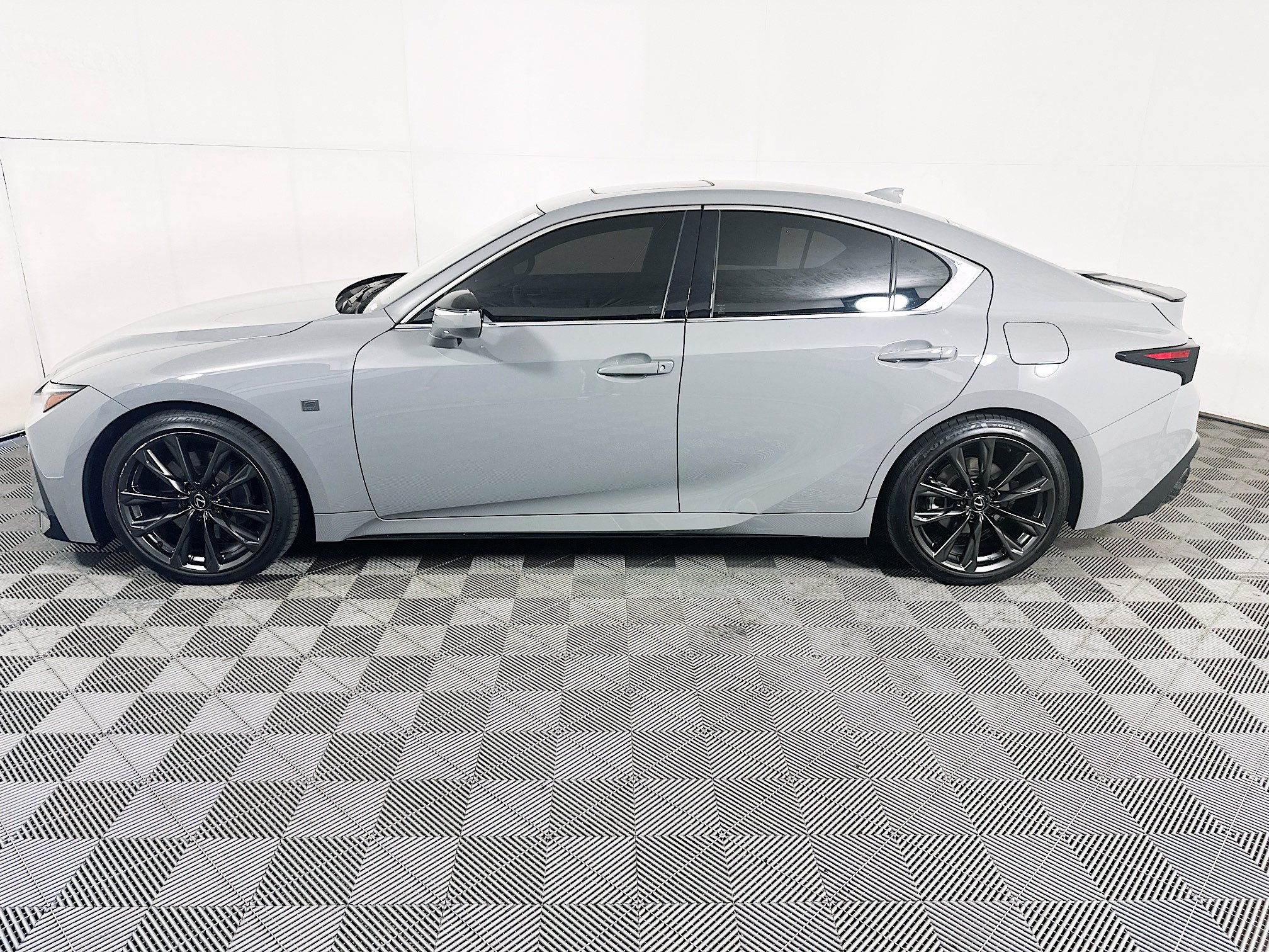 Used 2025 Incognito Lexus IS 350 F SPORT Design image 6