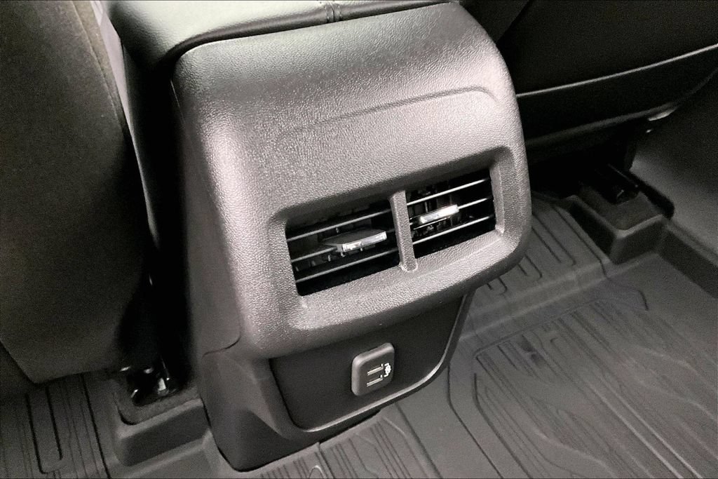 2024 GMC Terrain SLE - Photo 9