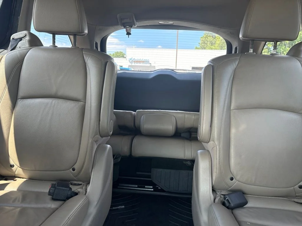 Certified Used 2019 Deep Scarlet Pearl Honda EX-L image 12