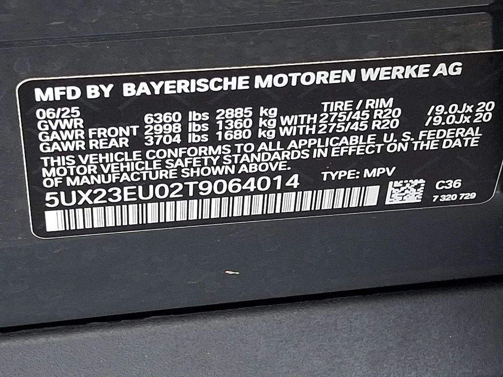 Used 2026 Gray Metallic BMW xDrive40i image 30
