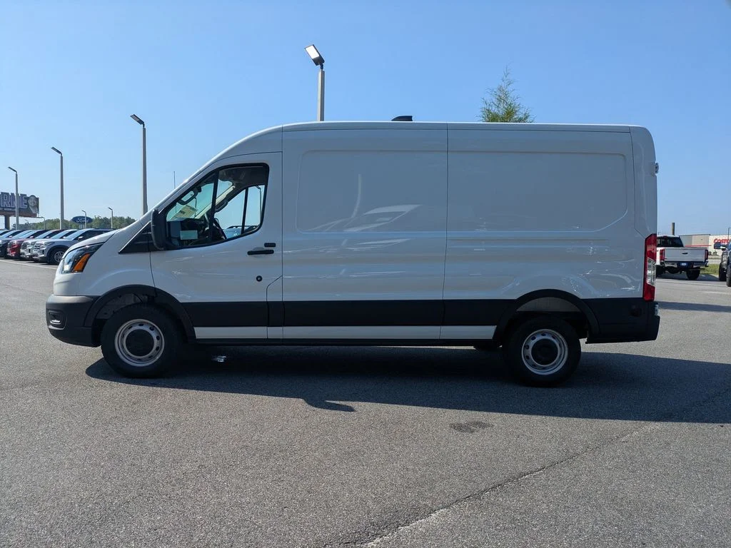 New 2026 Oxford White Ford Base image 6