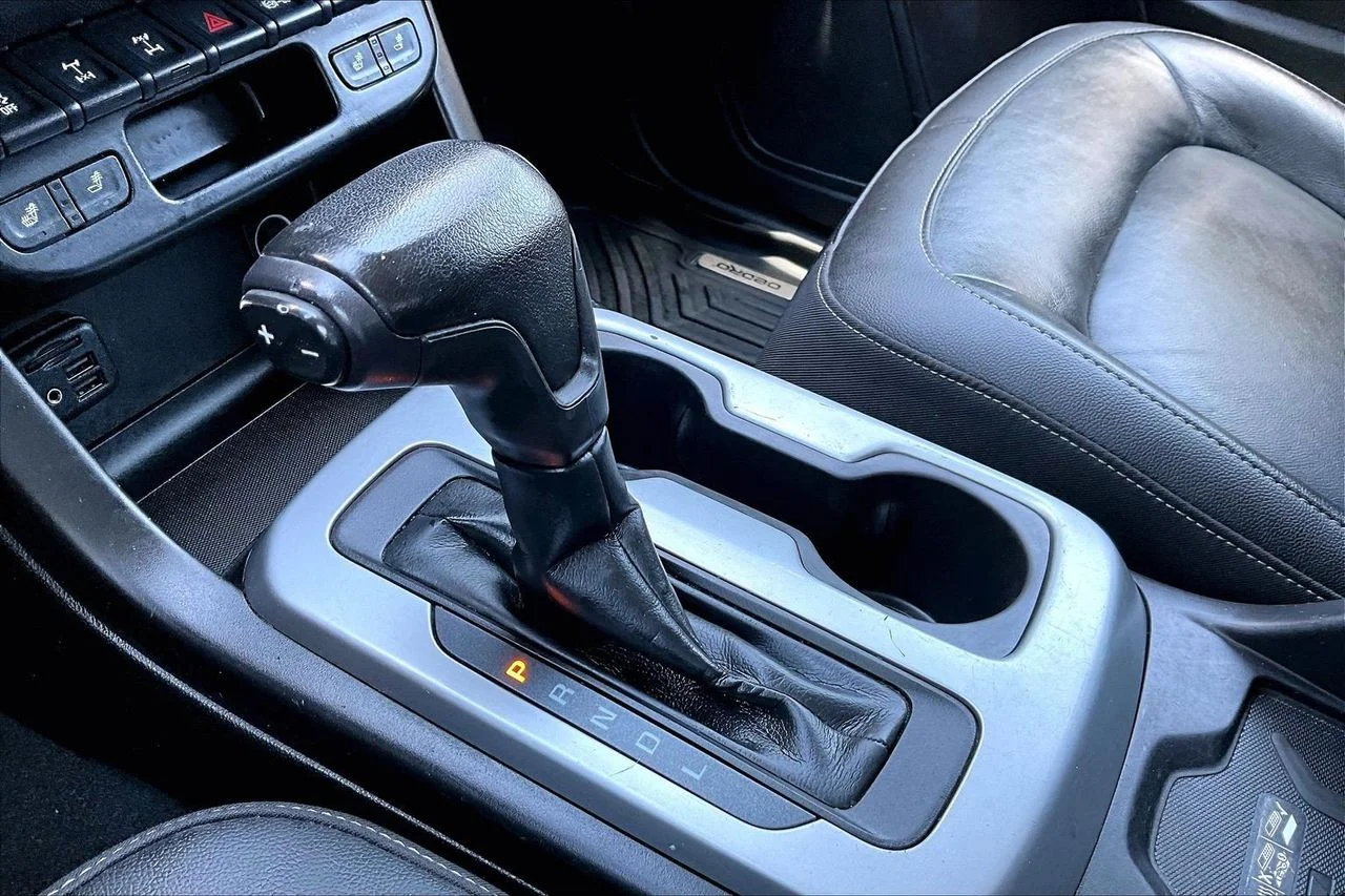 Certified Used 2021  Chevrolet ZR2 image 29