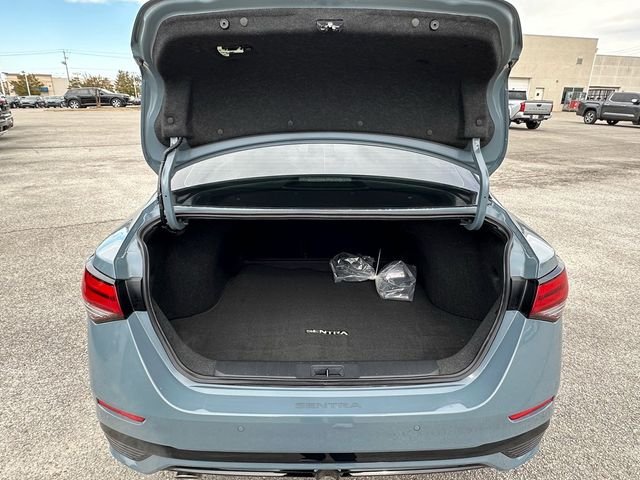 New 2025 Nissan Sentra Xtronic CVT SR