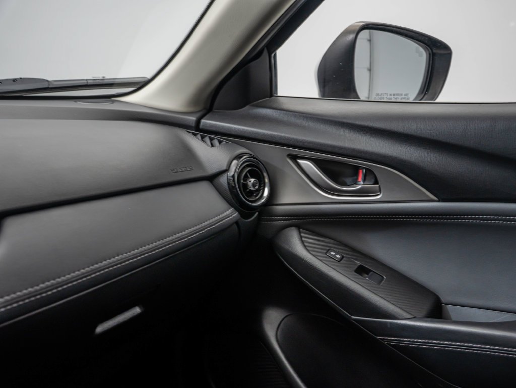 Used 2019 Ceramic Metallic Mazda Touring image 35